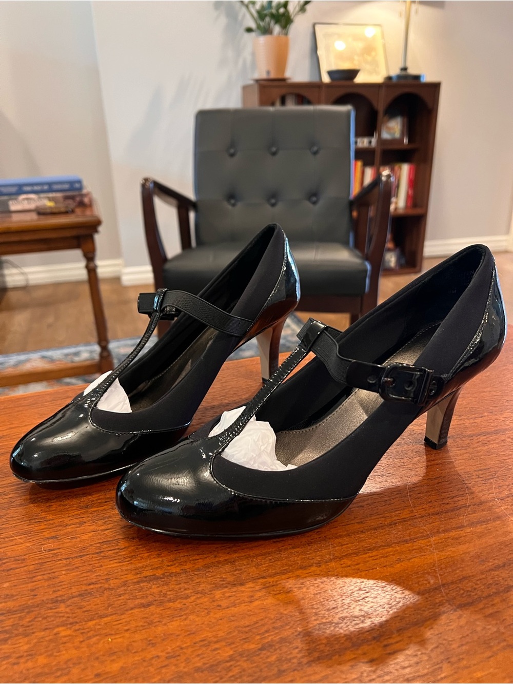 Classic Black Mary Jane T-Strap Fabric Patent Genuine Leather Heels Buckle